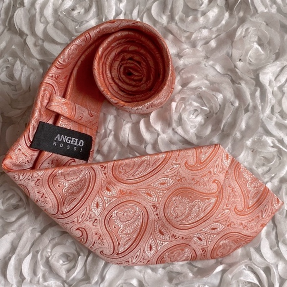 New Angelo Rossi peach orange paisley tie